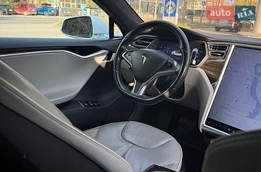 Ліфтбек Tesla Model S 2014 в Вінниці