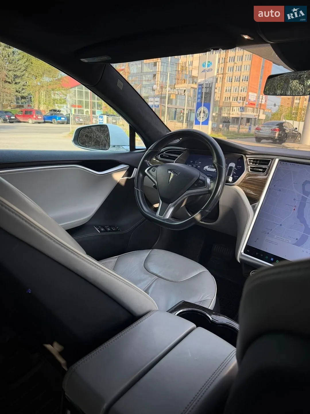 2014 Tesla Model S - мініатюра 11
