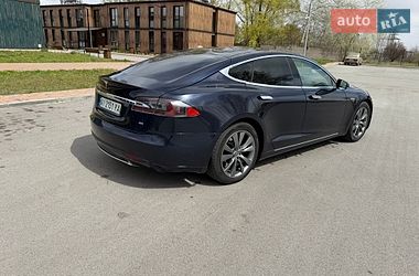 Лифтбек Tesla Model S 2014 в Чернигове