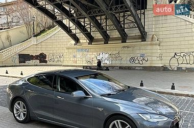 Лифтбек Tesla Model S 2013 в Одессе