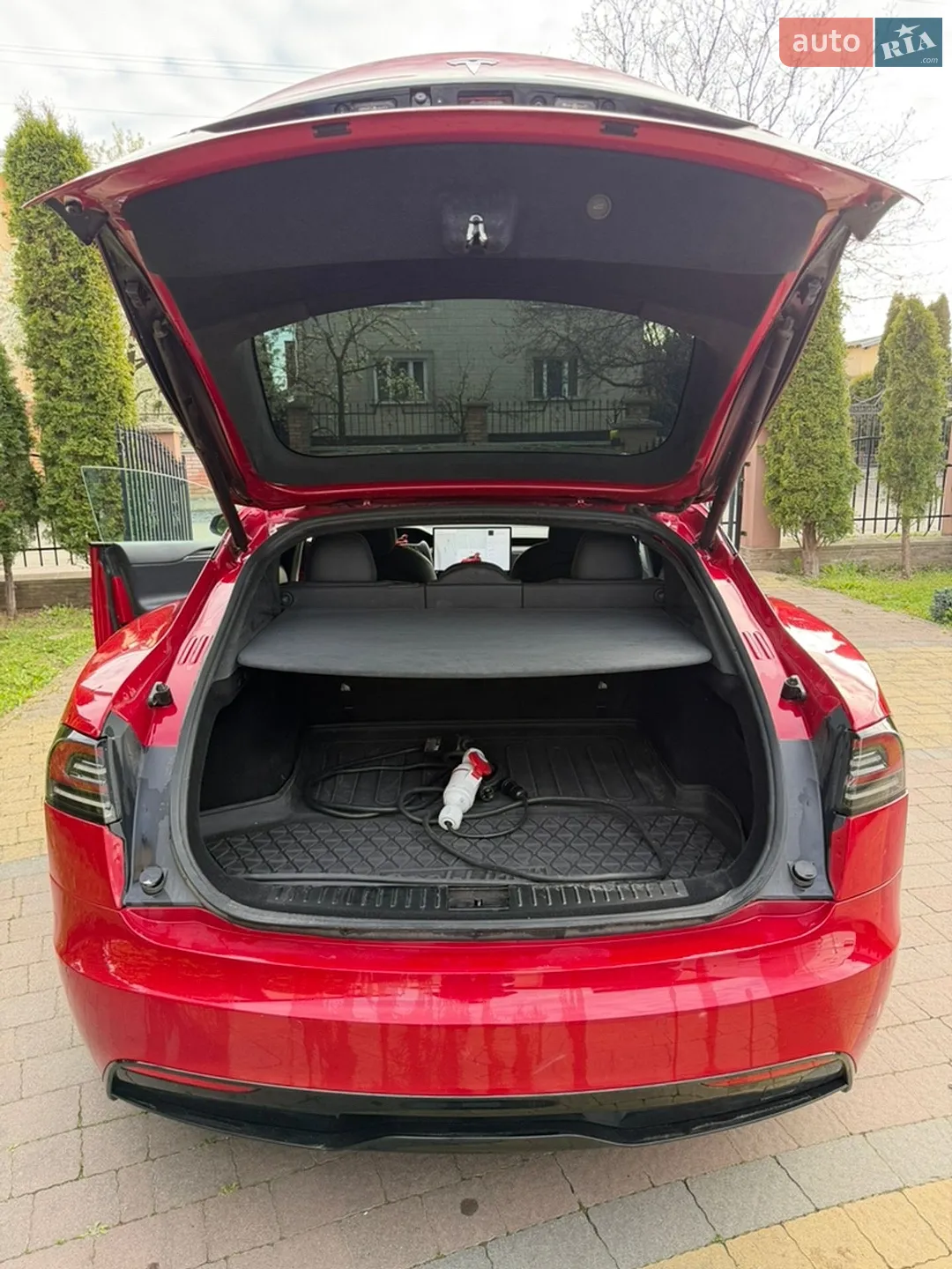 2022 Tesla Model S - мініатюра 12