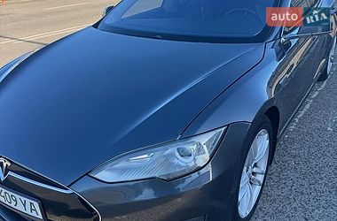 Лифтбек Tesla Model S 2015 в Одессе