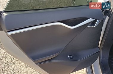 Лифтбек Tesla Model S 2018 в Днепре