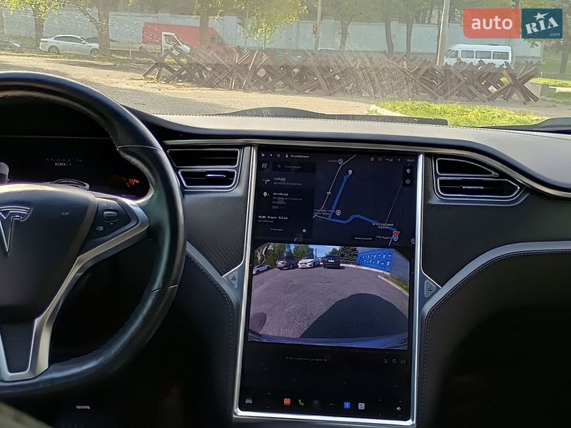 Лифтбек Tesla Model S 2018 в Днепре