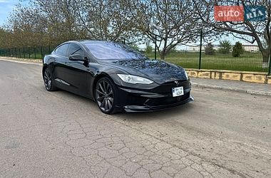 Ліфтбек Tesla Model S 2016 в Одесі
