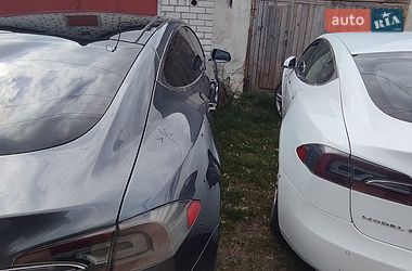Ліфтбек Tesla Model S 2014 в Житомирі