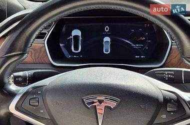 Лифтбек Tesla Model S 2017 в Хмельницком