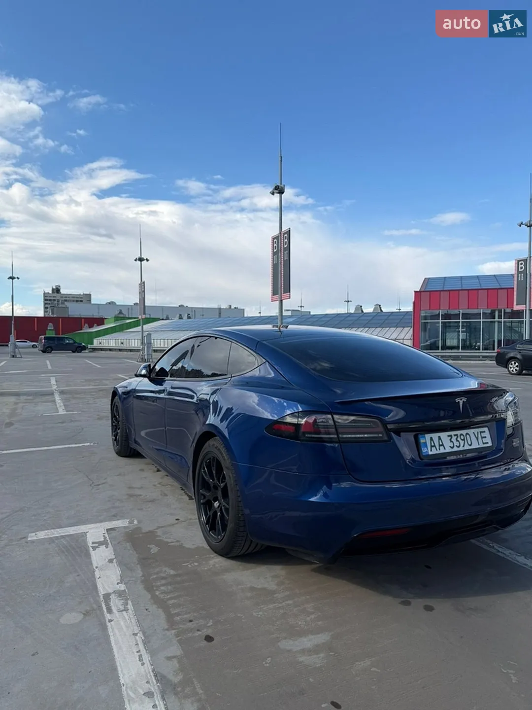 2022 Tesla Model S - мініатюра 4