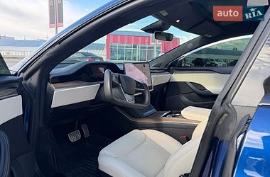 Лифтбек Tesla Model S 2022 в Киеве