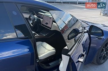 Лифтбек Tesla Model S 2022 в Киеве