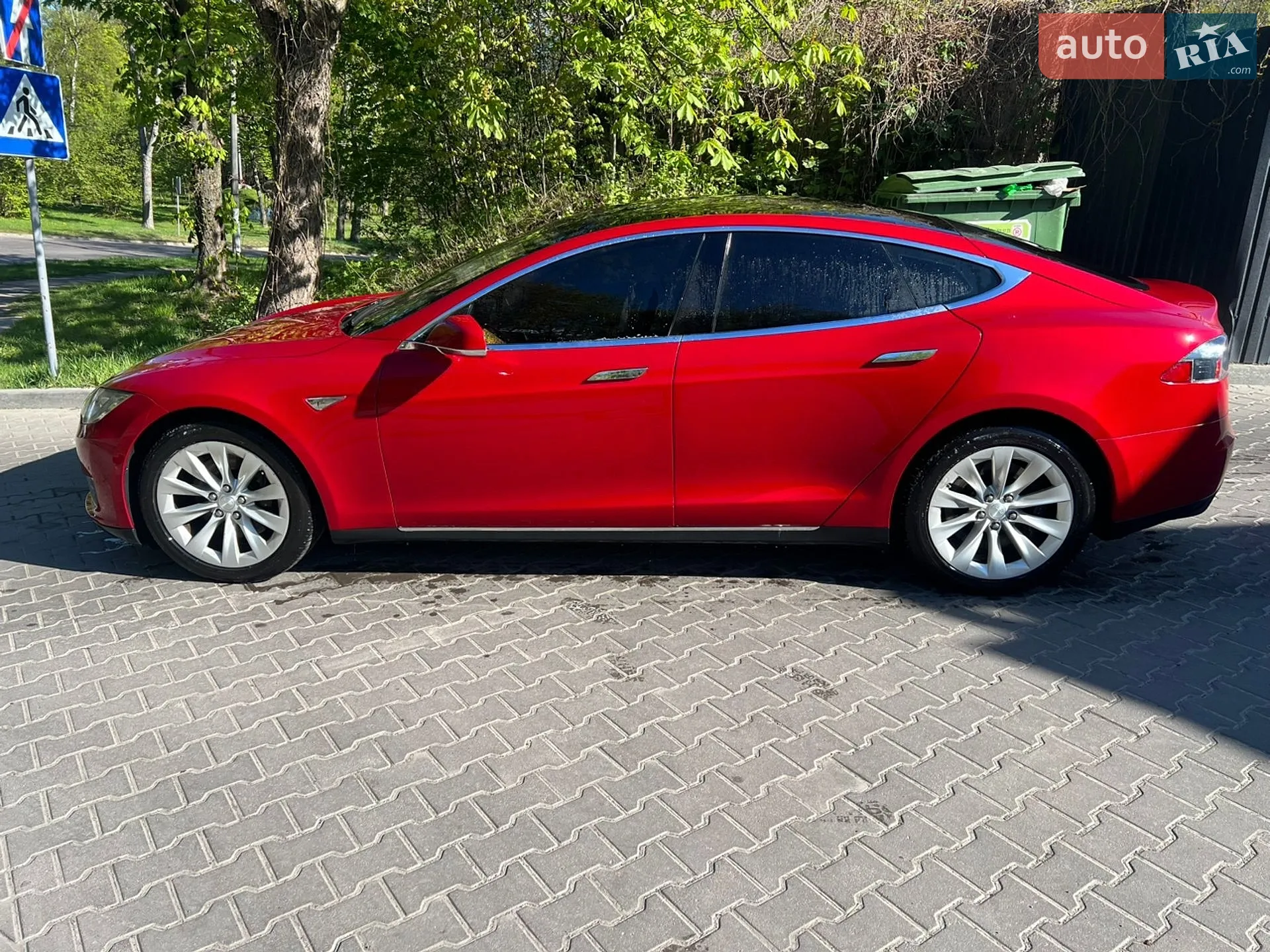 2016 Tesla Model S - мініатюра 3