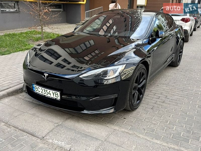 Tesla Model S 2022