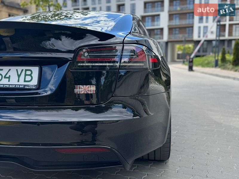 Ліфтбек Tesla Model S 2022 в Львові