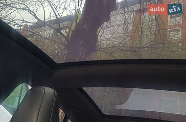 Ліфтбек Tesla Model S 2015 в Городку