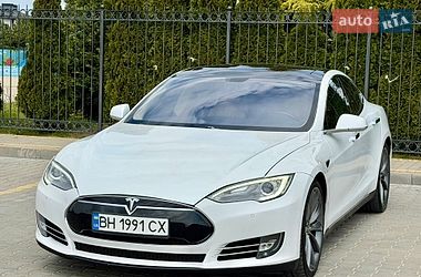 Лифтбек Tesla Model S 2014 в Одессе