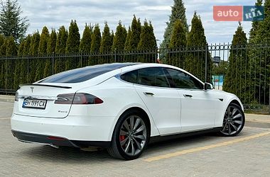 Лифтбек Tesla Model S 2014 в Одессе
