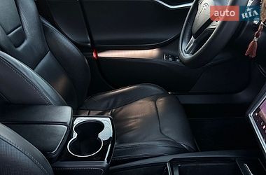 Лифтбек Tesla Model S 2017 в Одессе