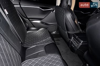 Лифтбек Tesla Model S 2017 в Одессе