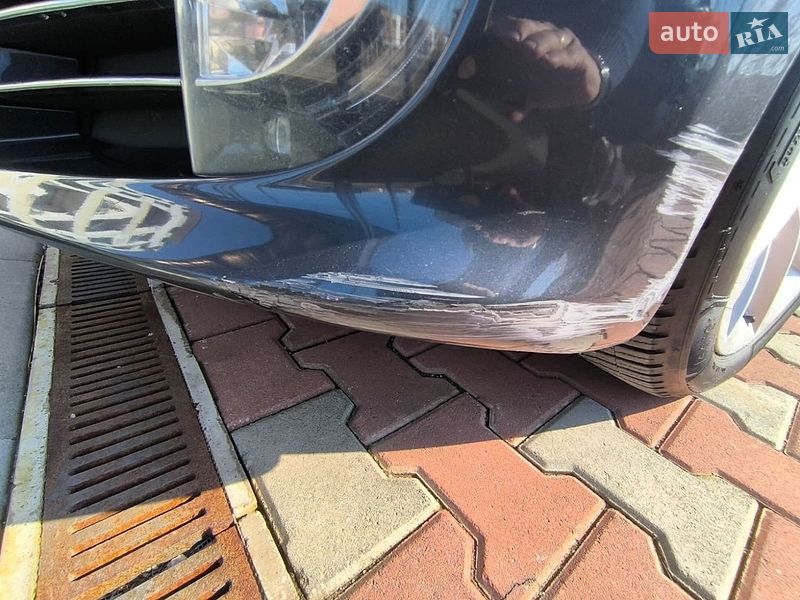 Ліфтбек Tesla Model S 2016 в Одесі