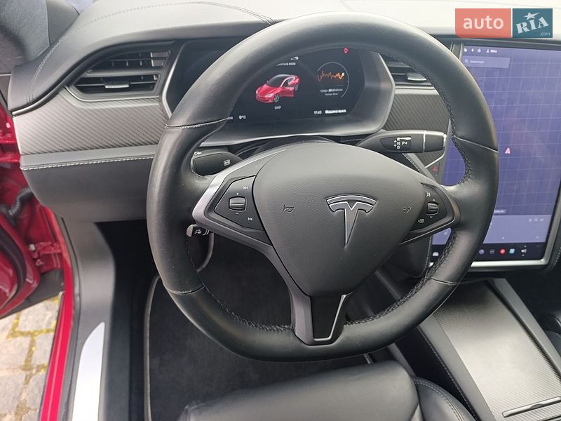 Лифтбек Tesla Model S 2019 в Житомире