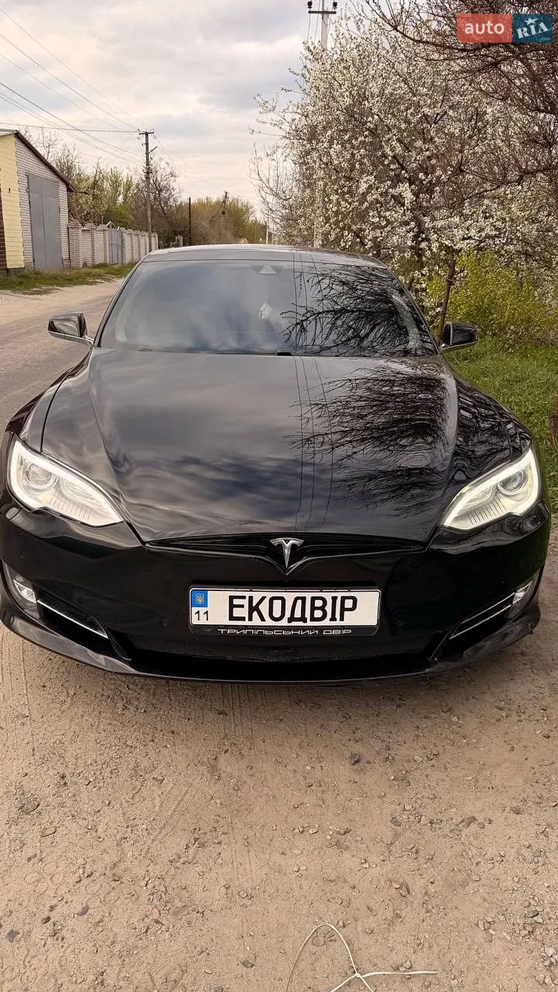 2015 Tesla Model S - мініатюра 10