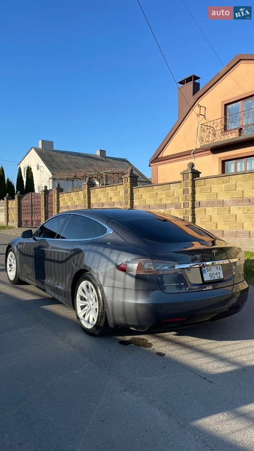 2016 Tesla Model S - мініатюра 10