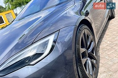 Лифтбек Tesla Model S 2022 в Ивано-Франковске