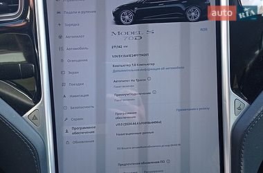 Лифтбек Tesla Model S 2015 в Львове