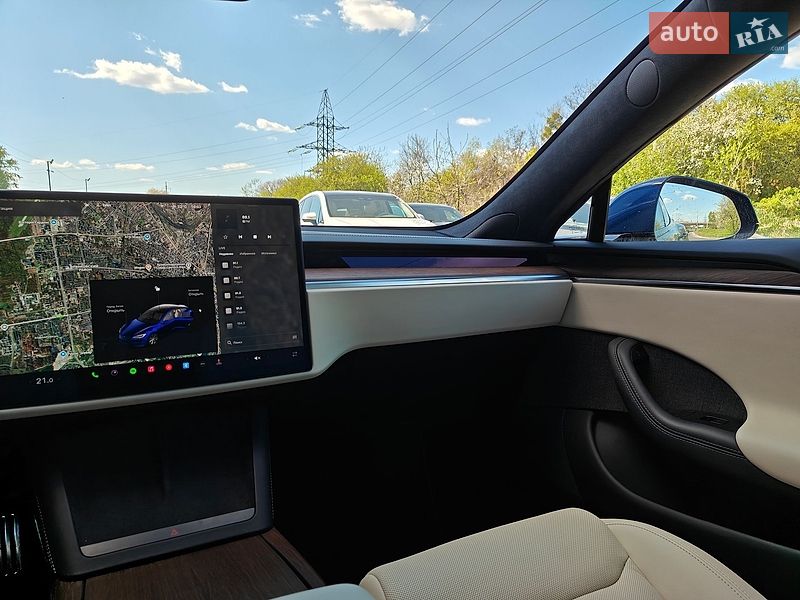Лифтбек Tesla Model S 2021 в Львове