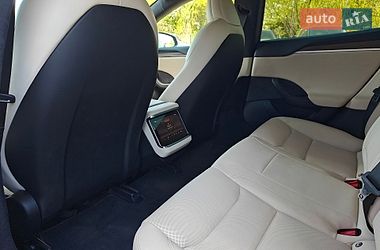 Лифтбек Tesla Model S 2021 в Львове