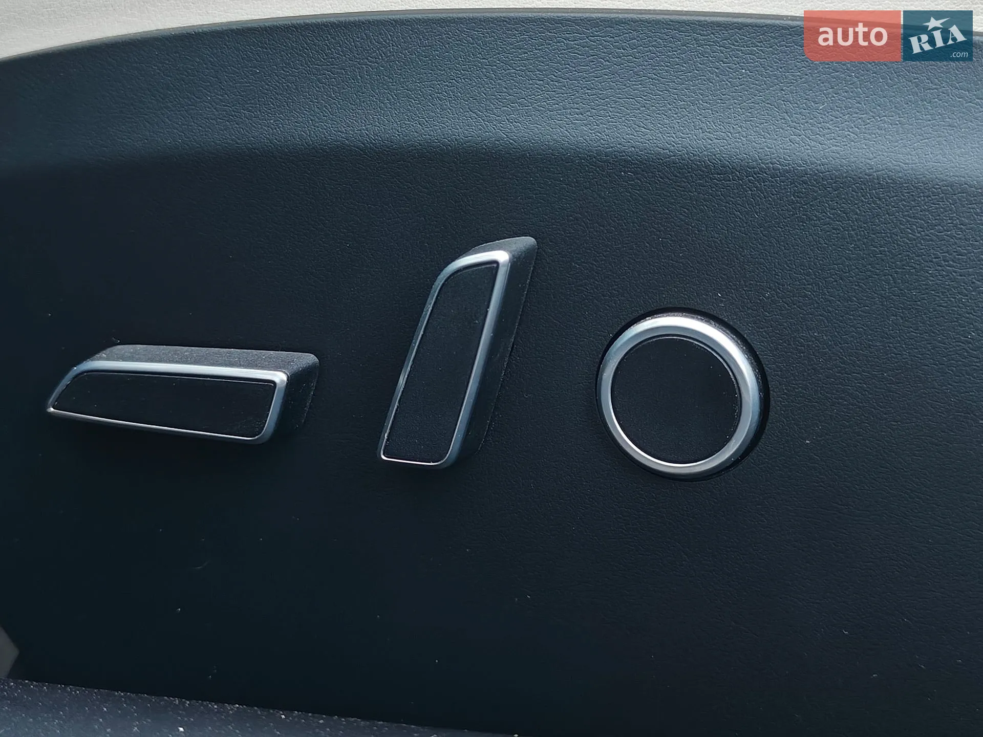 2021 Tesla Model S - мініатюра 28