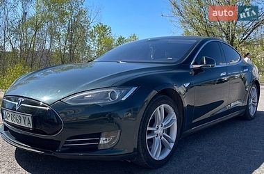 Лифтбек Tesla Model S 2014 в Запорожье