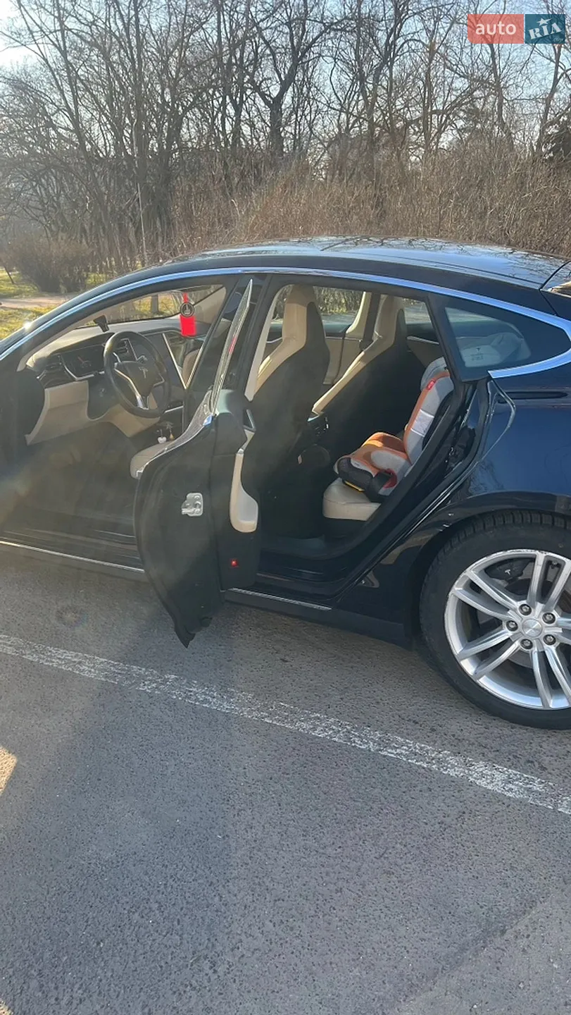 2013 Tesla Model S - мініатюра 5