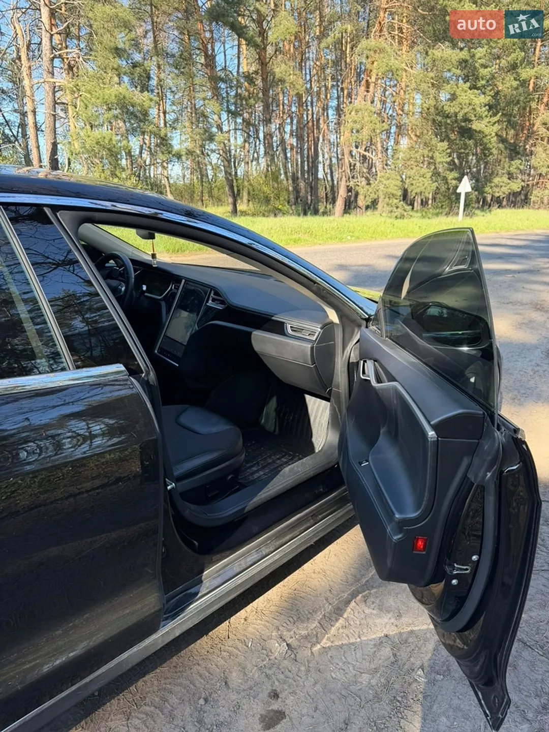 2014 Tesla Model S - мініатюра 10