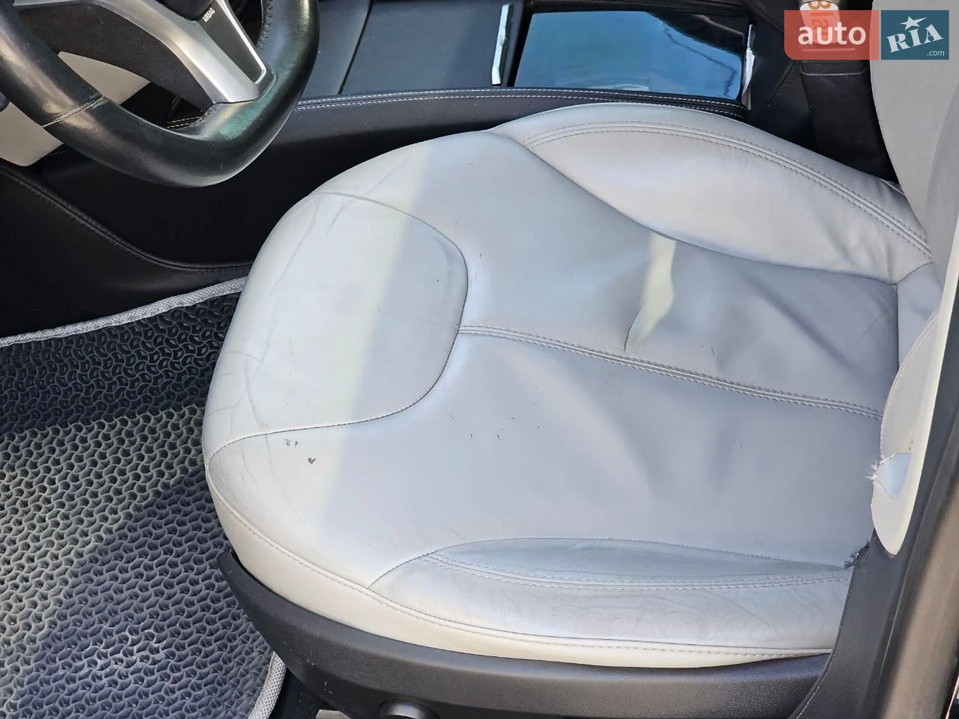 2013 Tesla Model S - мініатюра 38