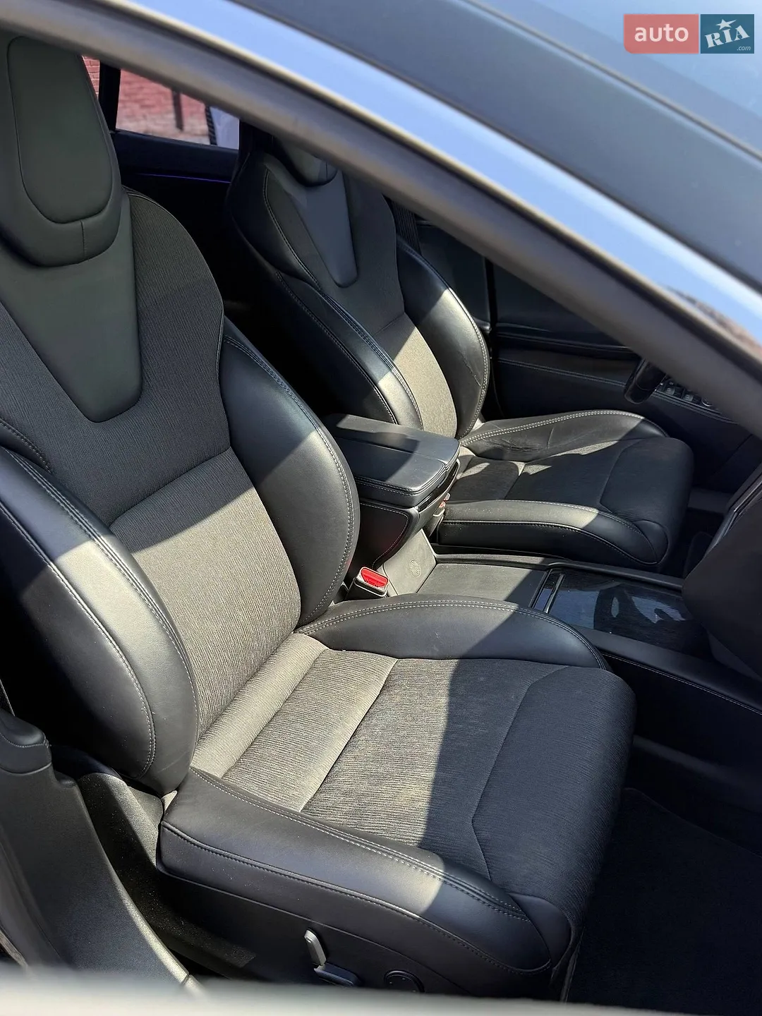 2018 Tesla Model S - мініатюра 11