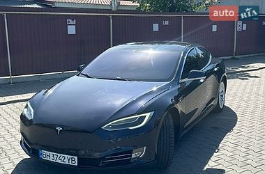 Лифтбек Tesla Model S 2013 в Одессе