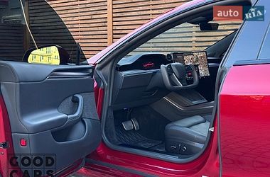 Ліфтбек Tesla Model S 2024 в Одесі