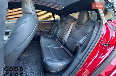 Ліфтбек Tesla Model S 2024 в Одесі