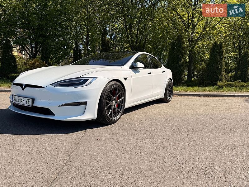 Лифтбек Tesla Model S 2021 в Киеве фото 2 Лифтбек Tesla Model S 2021 в Киеве