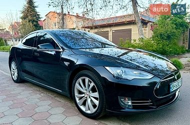 Лифтбек Tesla Model S 2015 в Одессе