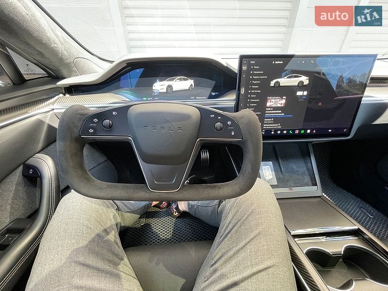 Лифтбек Tesla Model S 2021 в Киеве