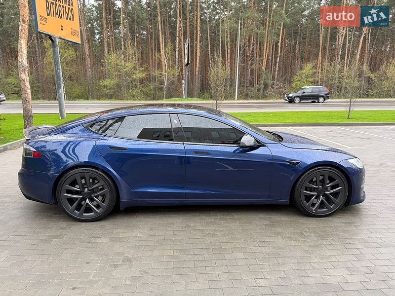 Ліфтбек Tesla Model S 2021 в Києві
