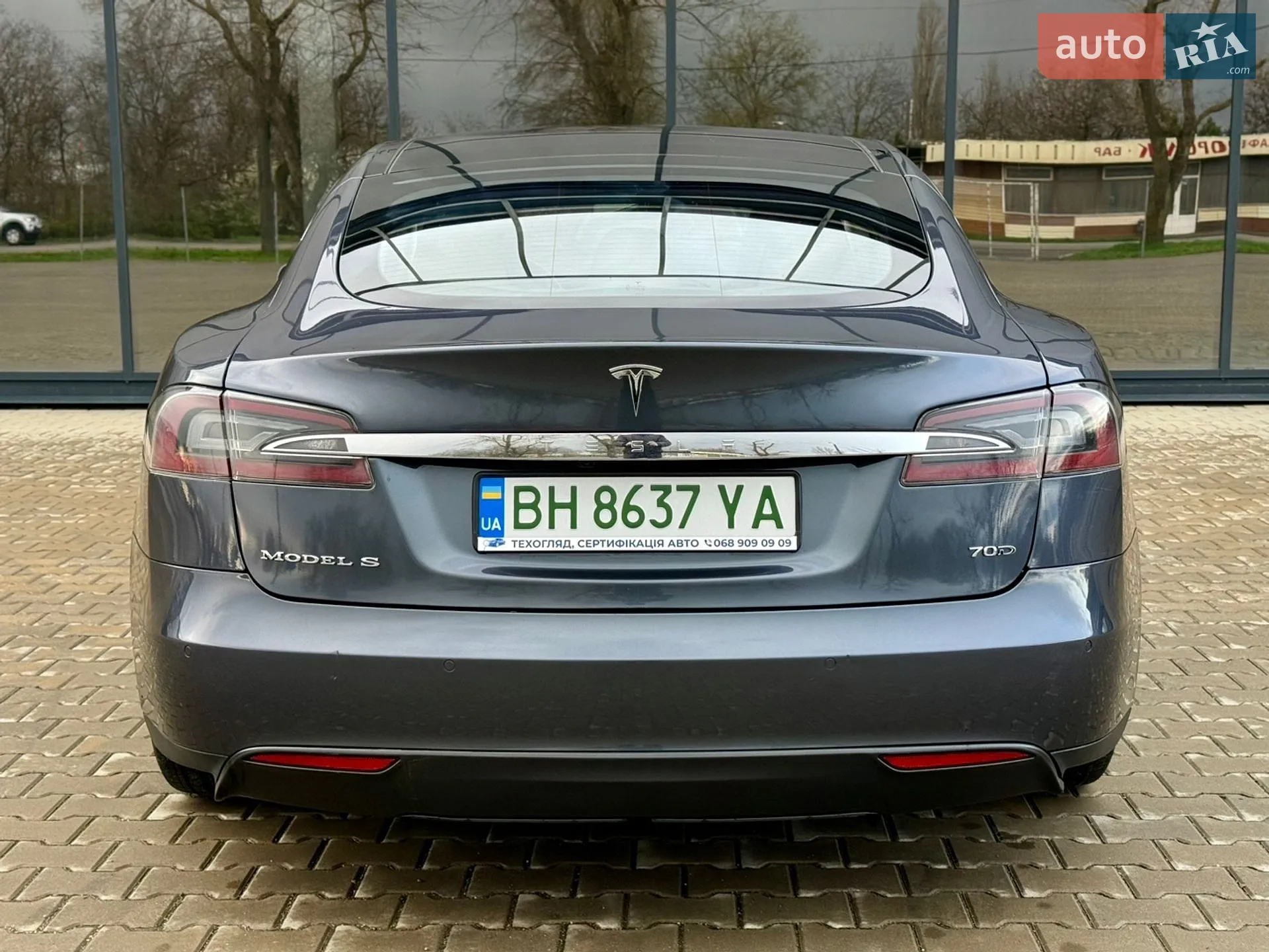 2015 Tesla Model S - мініатюра 8
