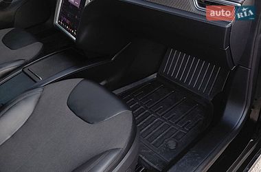 Лифтбек Tesla Model S 2013 в Киеве