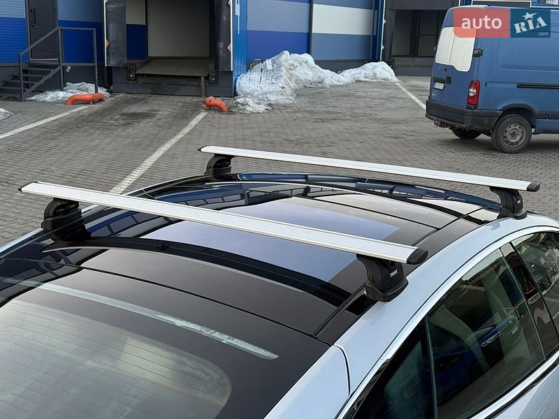 Лифтбек Tesla Model S 2014 в Ровно