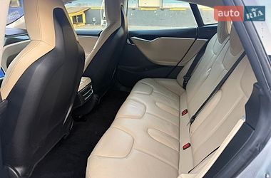 Лифтбек Tesla Model S 2014 в Ровно