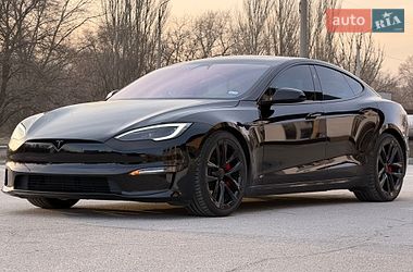 Лифтбек Tesla Model S 2024 в Запорожье