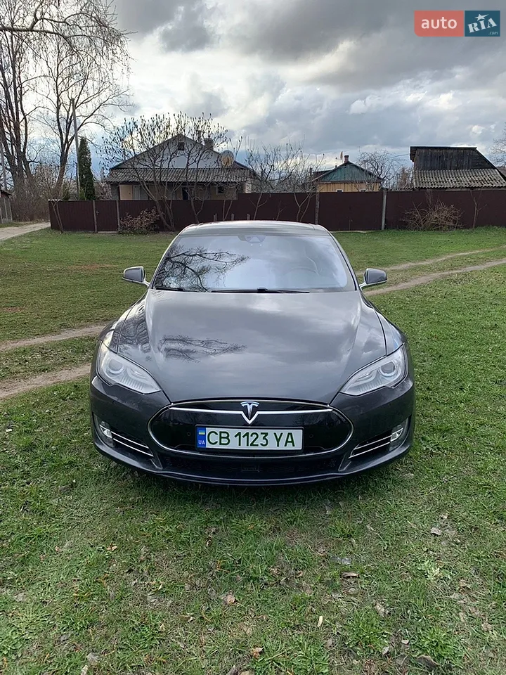 2014 Tesla Model S - мініатюра 17