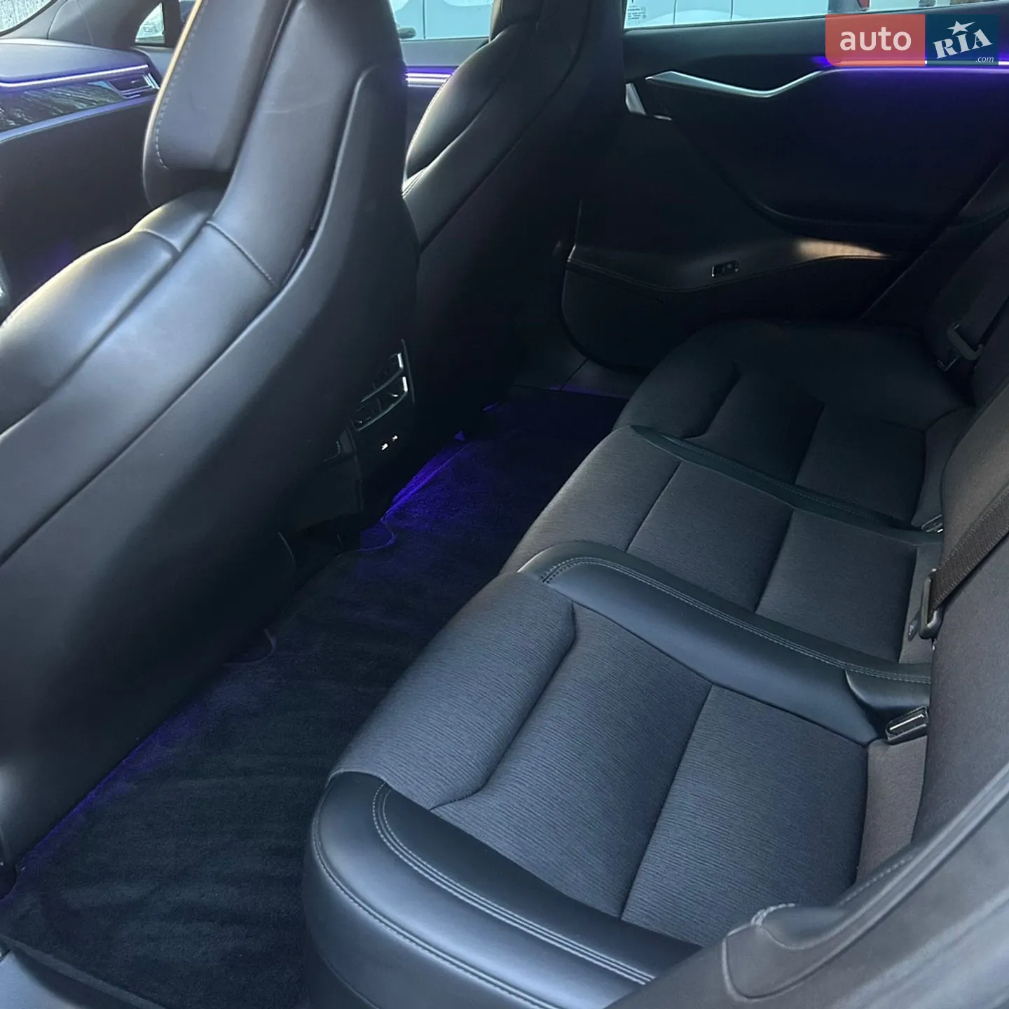 2017 Tesla Model S - мініатюра 12